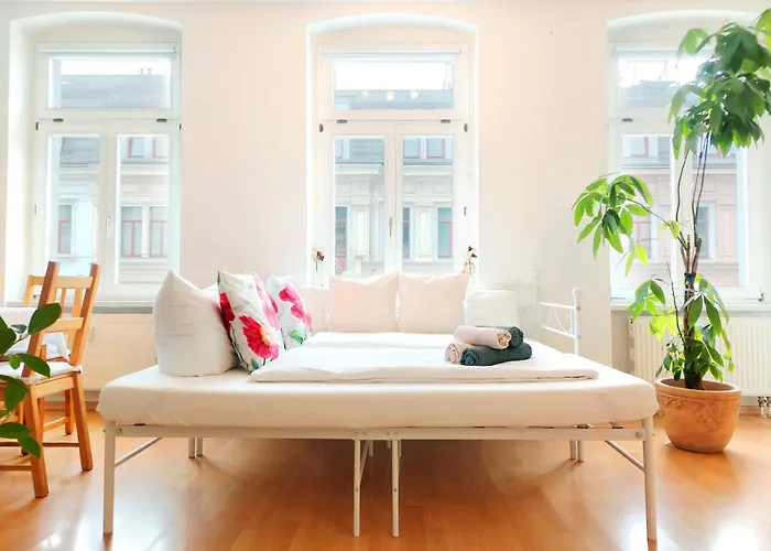 Bis 6 Personen - 5 Min Zur Elbe, Helle Geraeumige 2-raum-whg, Neustadt, Lage Appartement